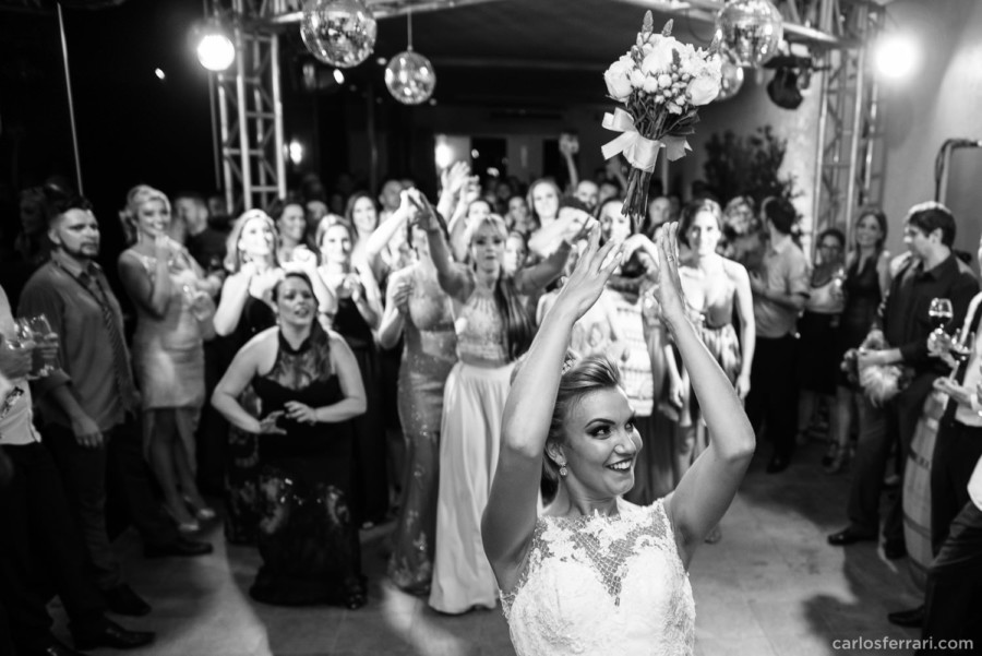 carlosferrari-fotografia-casamento-aliara-e-giba-vinicola-lovara-bento-goncalves-serragaucha-fotosdiferentes-espontaneas_111