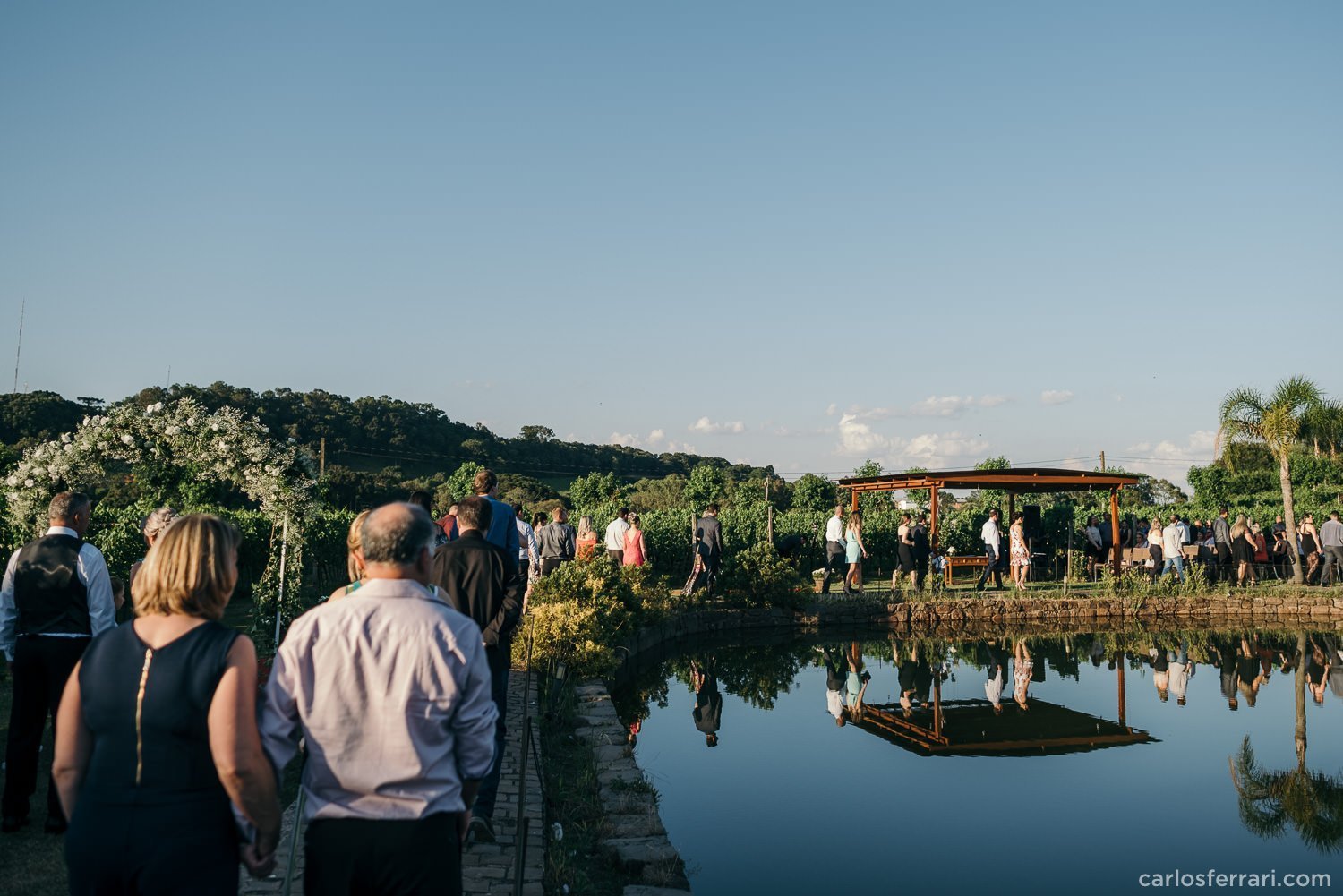 carlosferrari-fotografia-casamento-aliara-e-giba-vinicola-lovara-bento-goncalves-serragaucha-fotosdiferentes-espontaneas_41