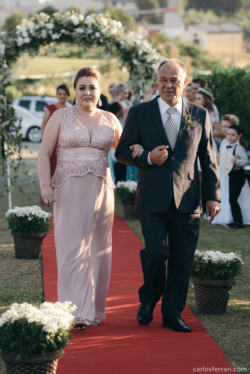 carlosferrari-fotografia-casamento-aliara-e-giba-vinicola-lovara-bento-goncalves-serragaucha-fotosdiferentes-espontaneas_43