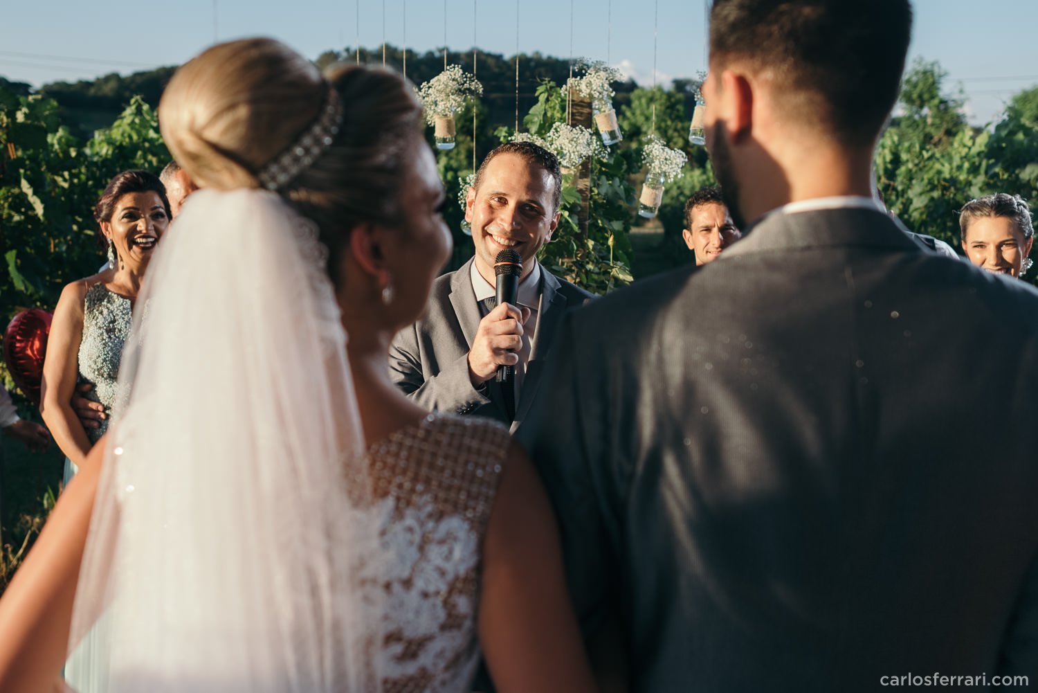 carlosferrari-fotografia-casamento-aliara-e-giba-vinicola-lovara-bento-goncalves-serragaucha-fotosdiferentes-espontaneas_57