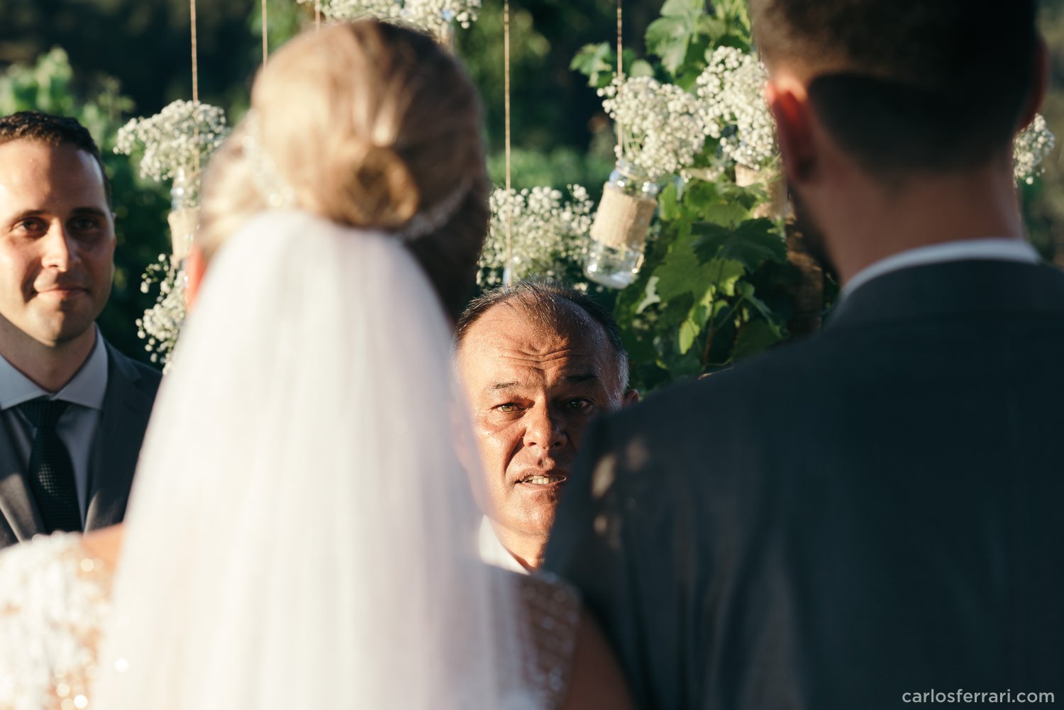 carlosferrari-fotografia-casamento-aliara-e-giba-vinicola-lovara-bento-goncalves-serragaucha-fotosdiferentes-espontaneas_59