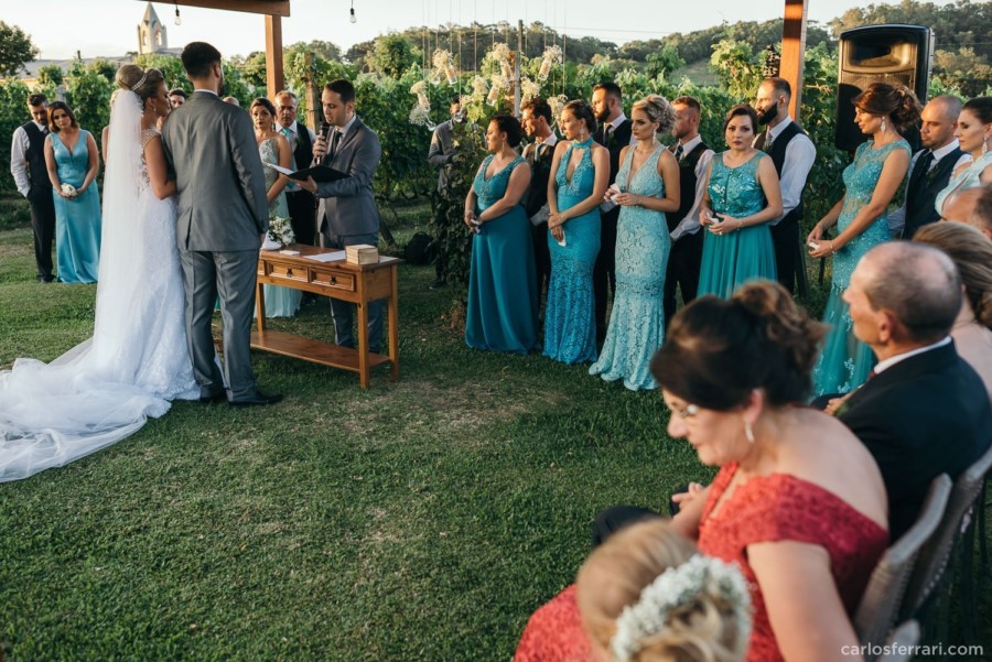 carlosferrari-fotografia-casamento-aliara-e-giba-vinicola-lovara-bento-goncalves-serragaucha-fotosdiferentes-espontaneas_73