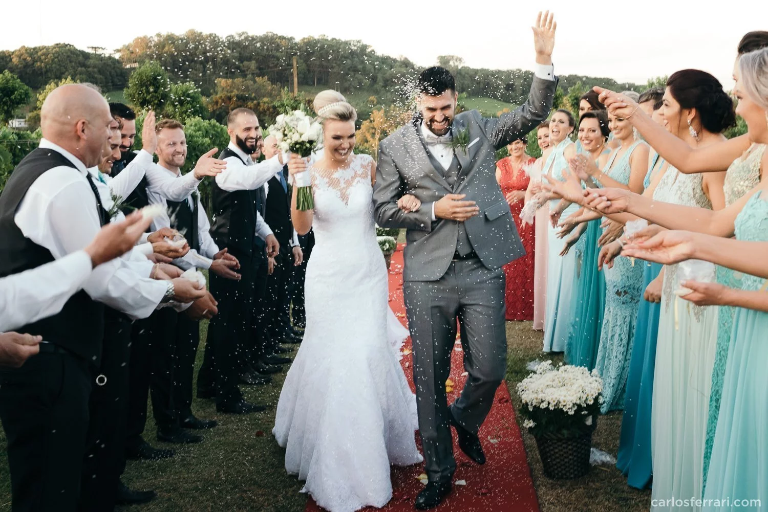 carlosferrari-fotografia-casamento-aliara-e-giba-vinicola-lovara-bento-goncalves-serragaucha-fotosdiferentes-espontaneas_76