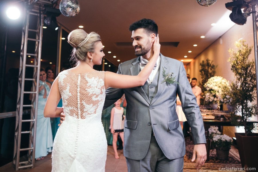 carlosferrari-fotografia-casamento-aliara-e-giba-vinicola-lovara-bento-goncalves-serragaucha-fotosdiferentes-espontaneas_96