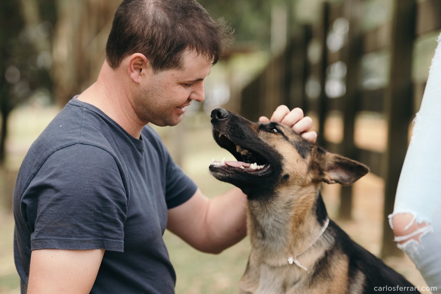 carlosferrari-fotografia-precasamento-andreiaejoelcio-cabanha-cavalos-fotosdiferentes-espontaneas_2