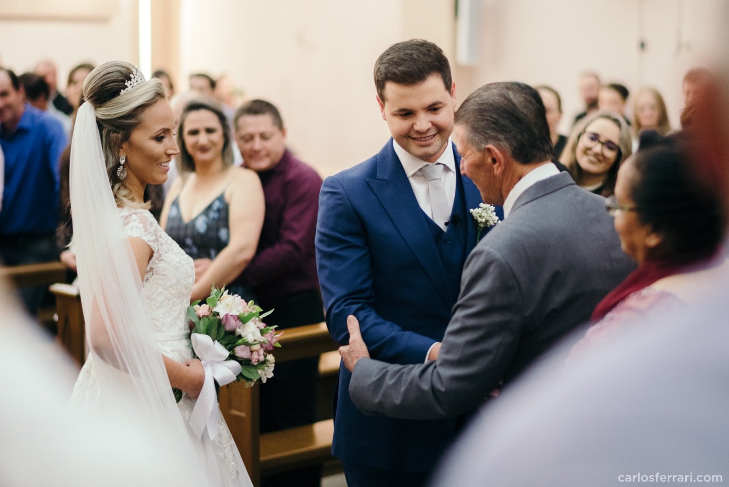 carlosferrari-fotografia-casamento-carlosbarbosa-andreiaejoelcio-fotosdiferentes-espontaneas_039