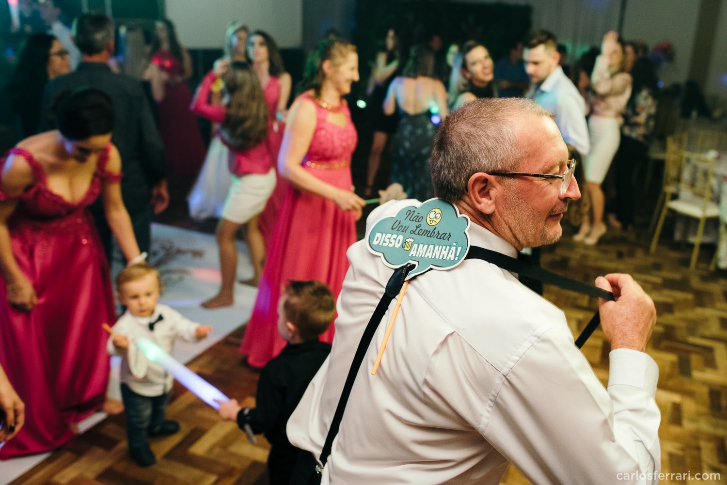 carlosferrari-fotografia-casamento-carlosbarbosa-andreiaejoelcio-fotosdiferentes-espontaneas_081