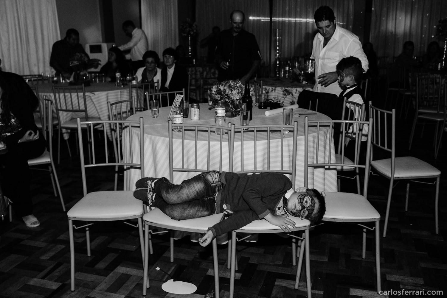 carlosferrari-fotografia-casamento-carlosbarbosa-andreiaejoelcio-fotosdiferentes-espontaneas_087