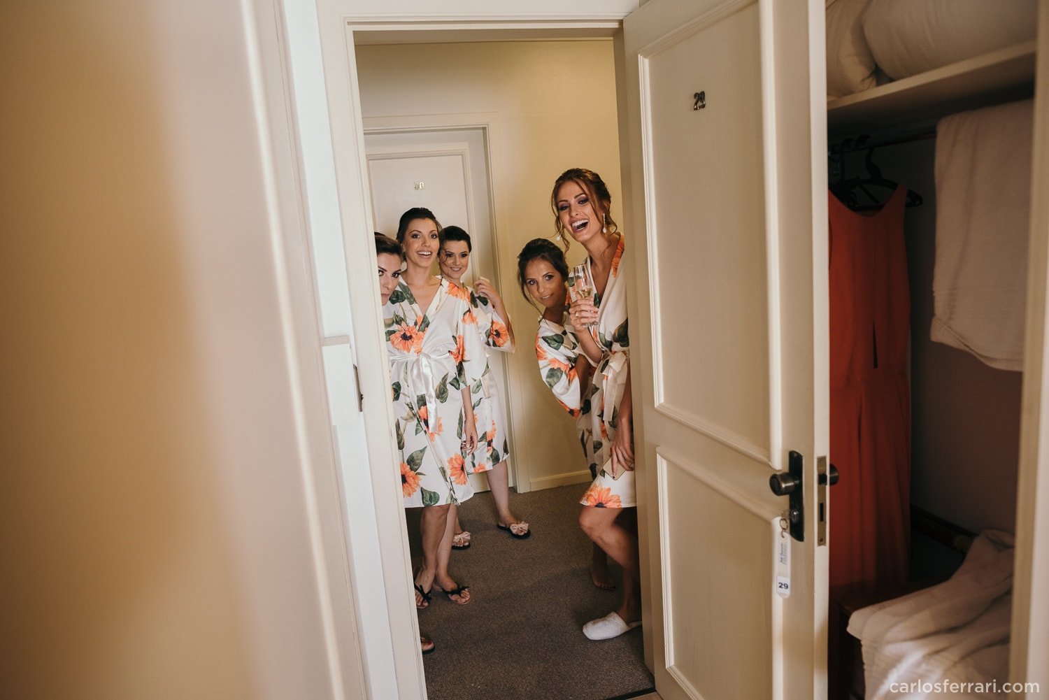 carlosferrari-fotografia-casamento-villamatuella-garibaldi-crisealan-fotosdiferentes-espontaneas_024