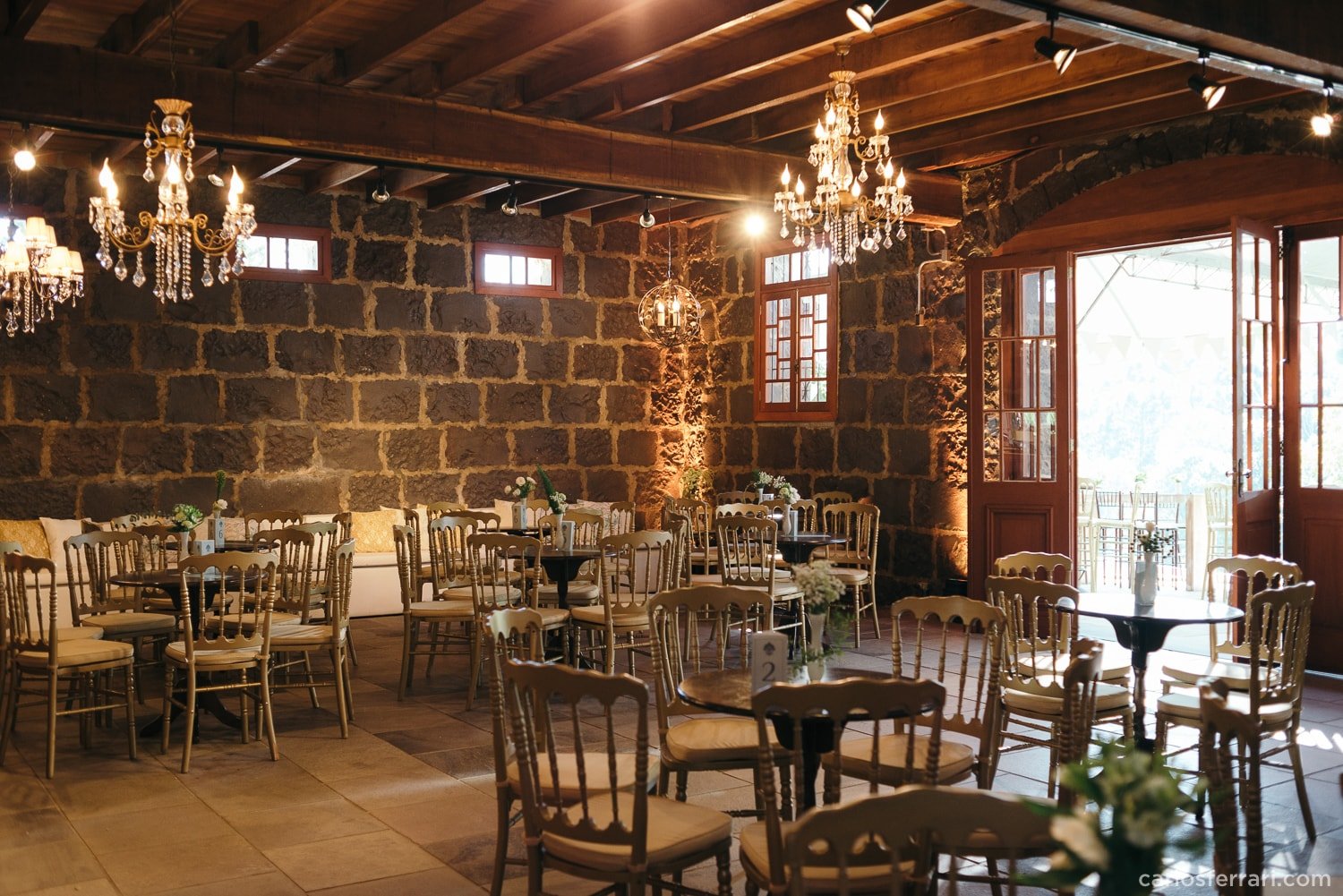 carlosferrari-fotografia-casamento-villamatuella-garibaldi-crisealan-fotosdiferentes-espontaneas_025