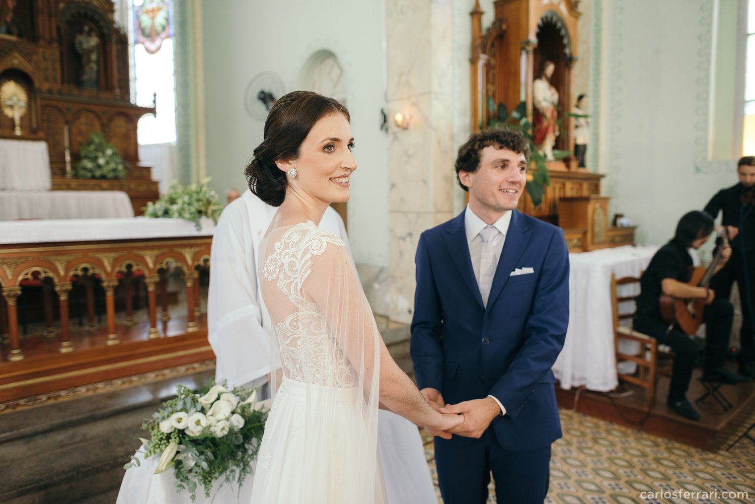 carlosferrari-fotografia-casamento-villamatuella-garibaldi-crisealan-fotosdiferentes-espontaneas_056