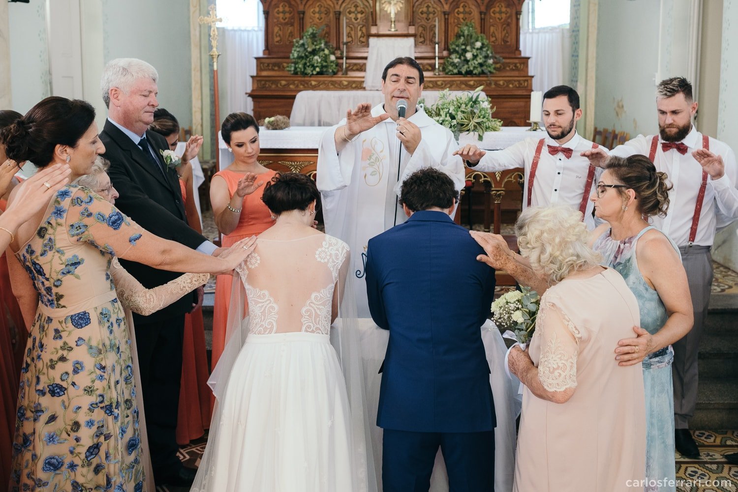 carlosferrari-fotografia-casamento-villamatuella-garibaldi-crisealan-fotosdiferentes-espontaneas_062