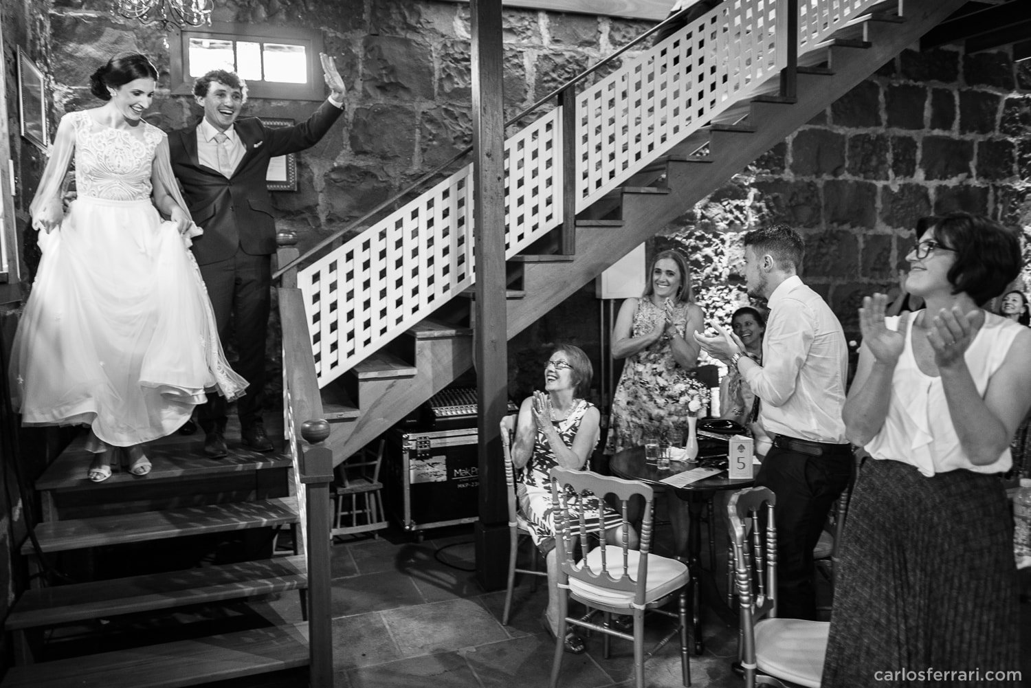 carlosferrari-fotografia-casamento-villamatuella-garibaldi-crisealan-fotosdiferentes-espontaneas_073