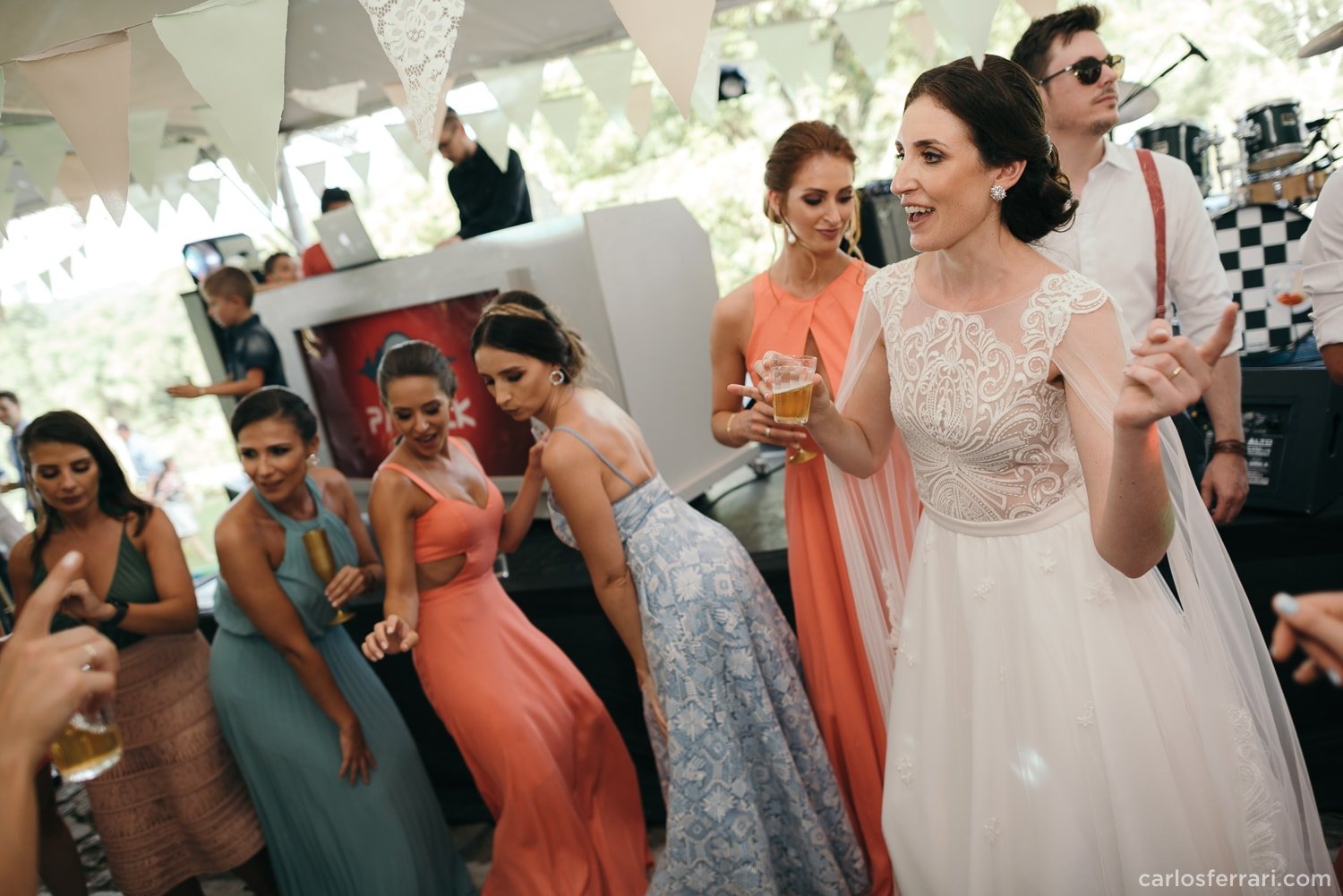 carlosferrari-fotografia-casamento-villamatuella-garibaldi-crisealan-fotosdiferentes-espontaneas_101