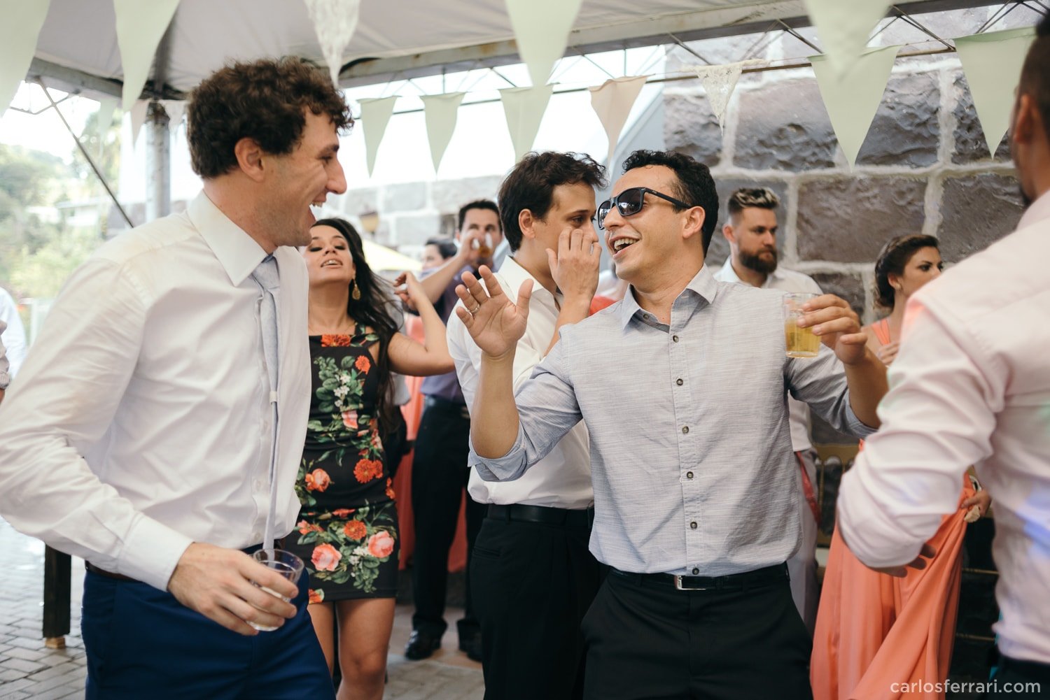 carlosferrari-fotografia-casamento-villamatuella-garibaldi-crisealan-fotosdiferentes-espontaneas_105