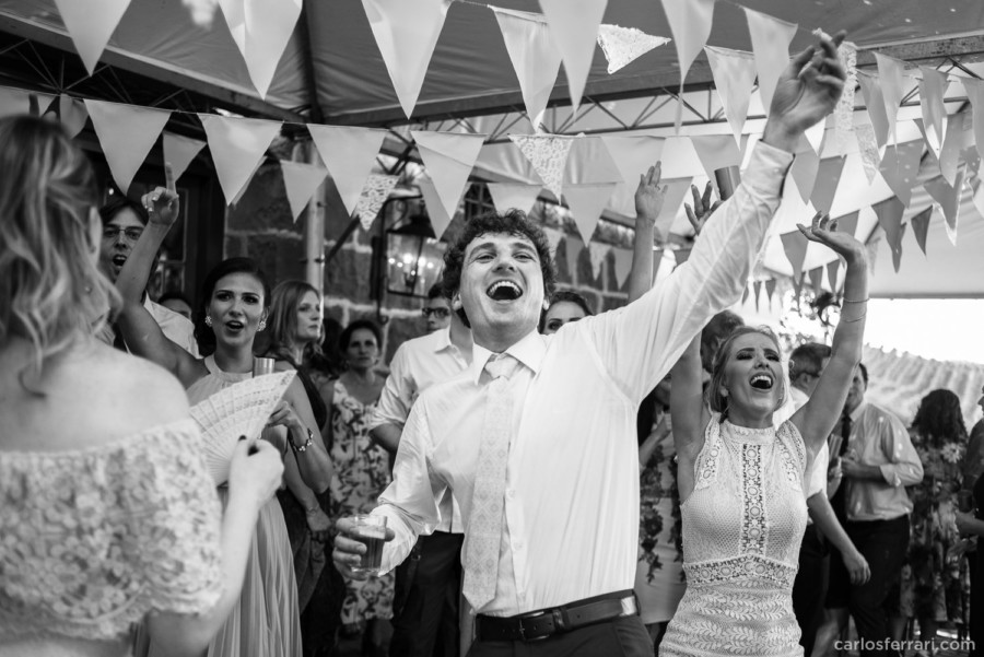 carlosferrari-fotografia-casamento-villamatuella-garibaldi-crisealan-fotosdiferentes-espontaneas_106