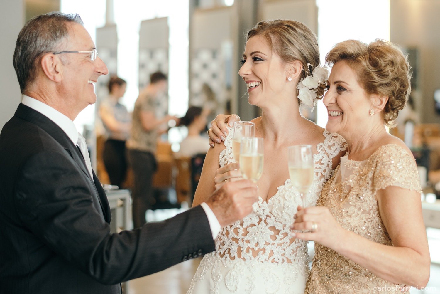 carlosferrari-fotografia-casamento-vinicola-donguerino-altofeliz-alineemarcos-fotosdiferentes-espontaneas_012