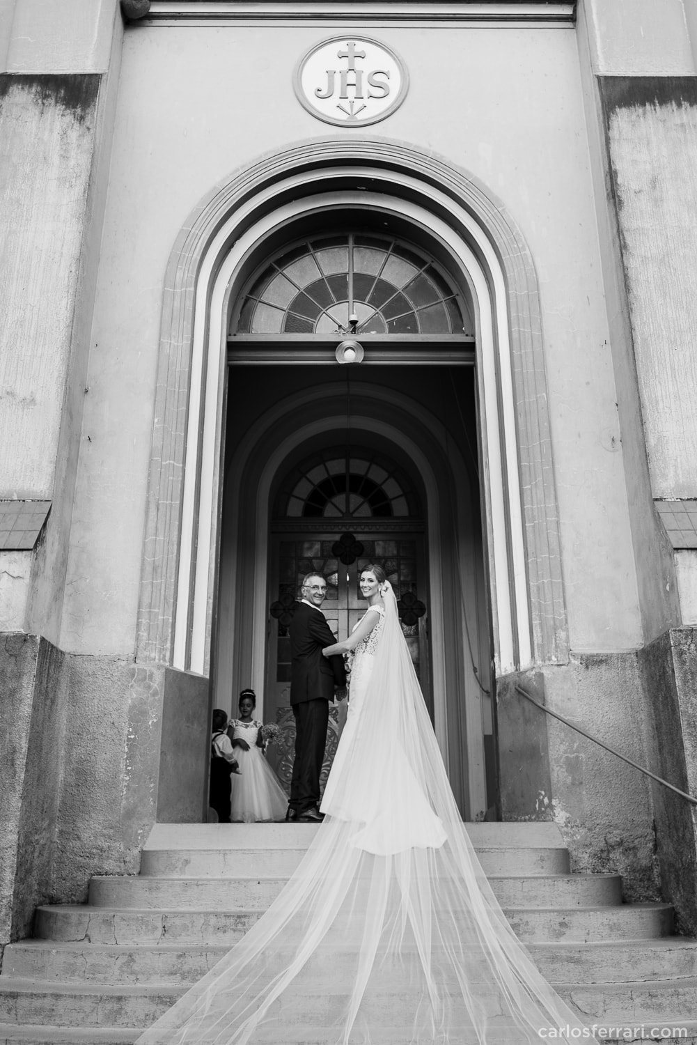 carlosferrari-fotografia-casamento-vinicola-donguerino-altofeliz-alineemarcos-fotosdiferentes-espontaneas_023