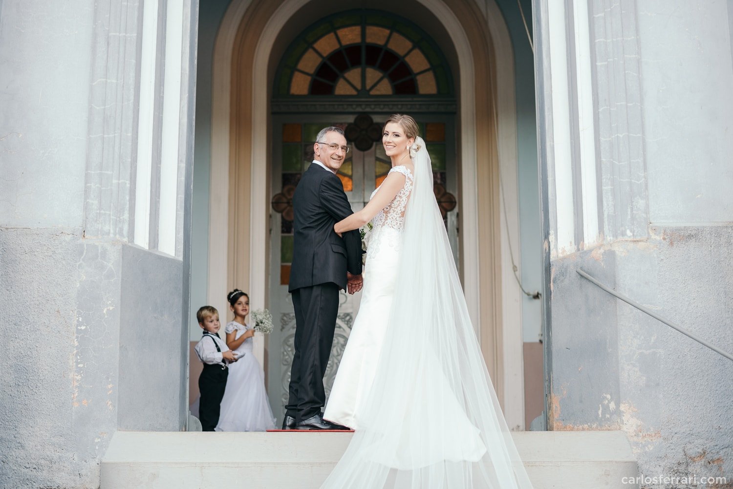 carlosferrari-fotografia-casamento-vinicola-donguerino-altofeliz-alineemarcos-fotosdiferentes-espontaneas_024