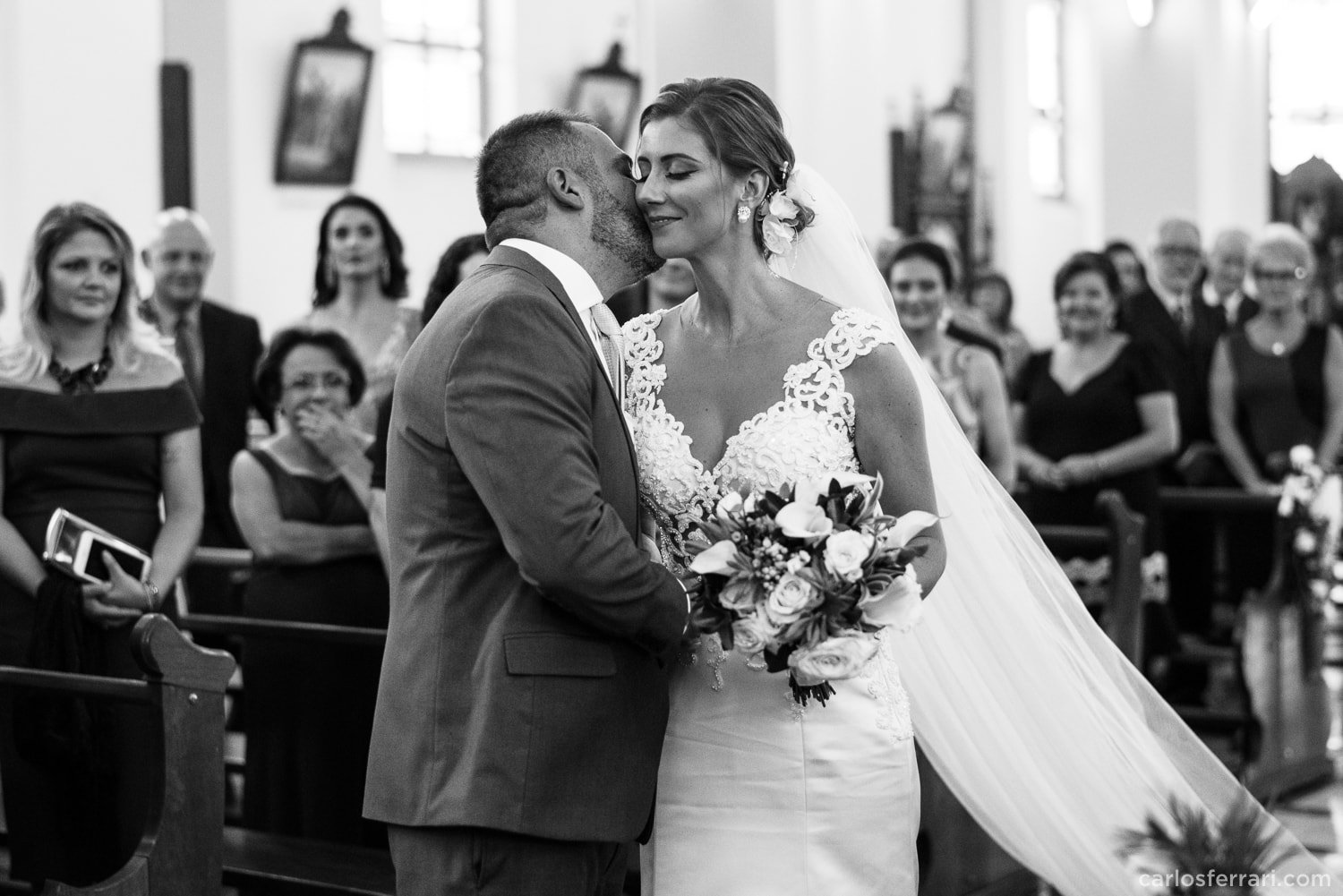 carlosferrari-fotografia-casamento-vinicola-donguerino-altofeliz-alineemarcos-fotosdiferentes-espontaneas_027