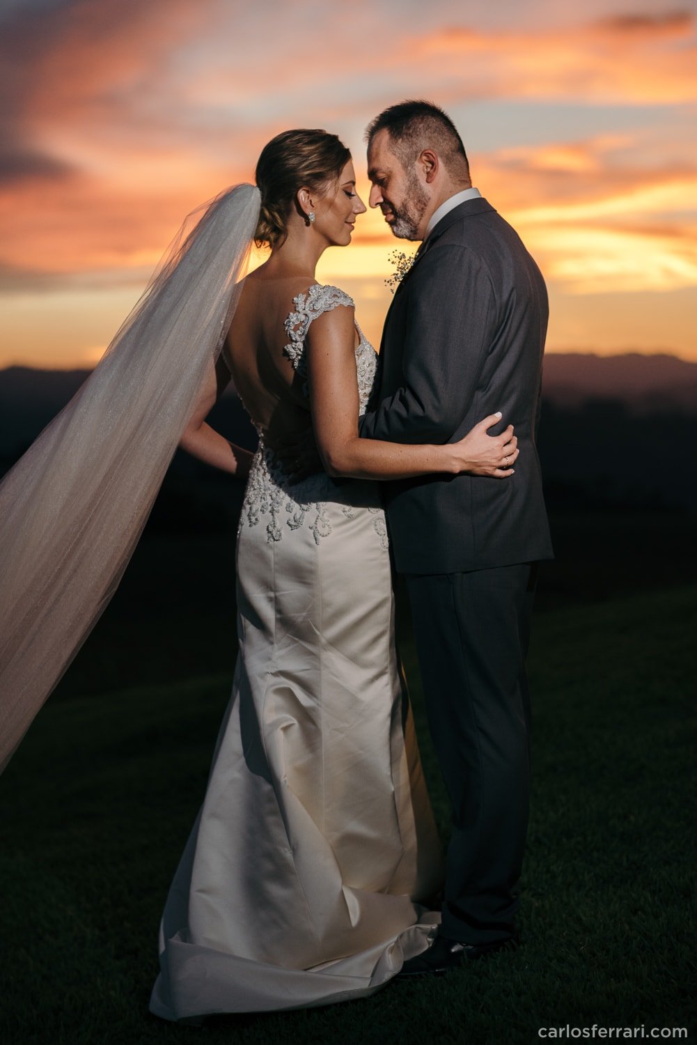 carlosferrari-fotografia-casamento-vinicola-donguerino-altofeliz-alineemarcos-fotosdiferentes-espontaneas_052