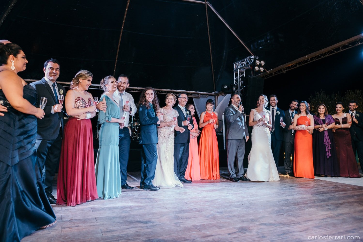 carlosferrari-fotografia-casamento-vinicola-donguerino-altofeliz-alineemarcos-fotosdiferentes-espontaneas_067