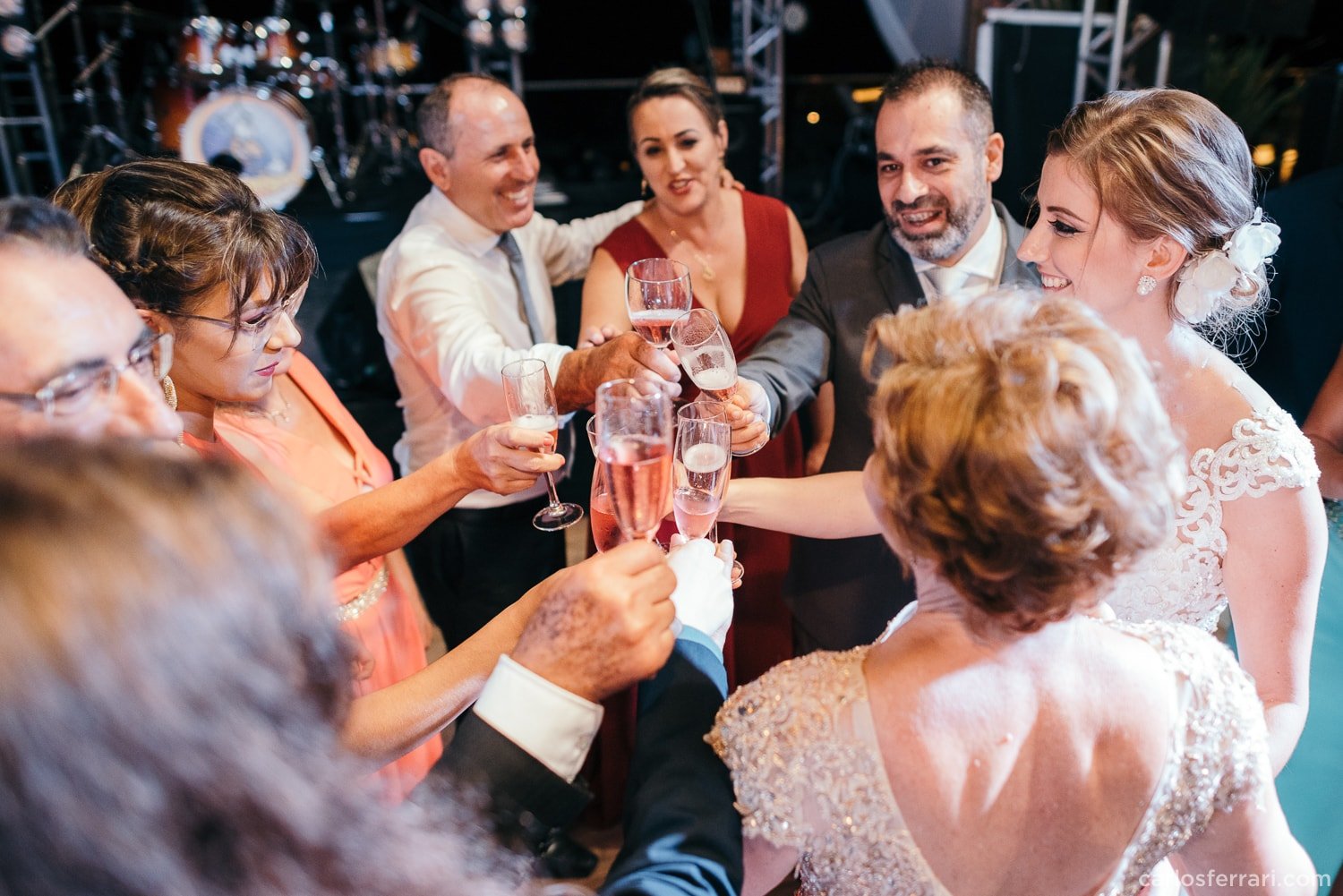 carlosferrari-fotografia-casamento-vinicola-donguerino-altofeliz-alineemarcos-fotosdiferentes-espontaneas_070
