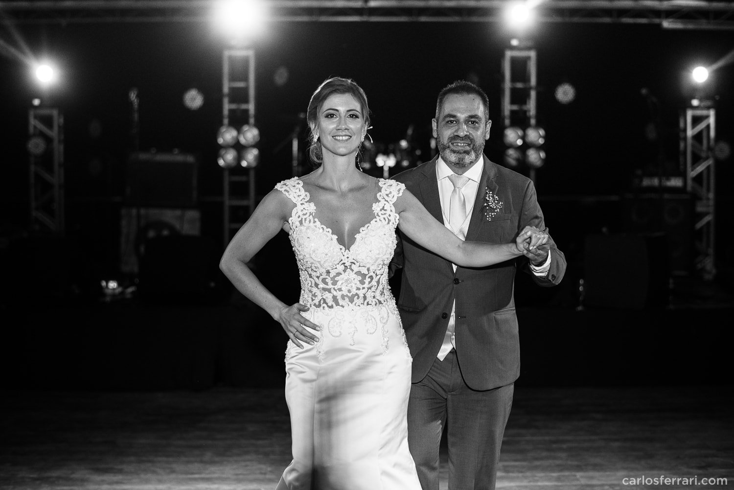 carlosferrari-fotografia-casamento-vinicola-donguerino-altofeliz-alineemarcos-fotosdiferentes-espontaneas_072