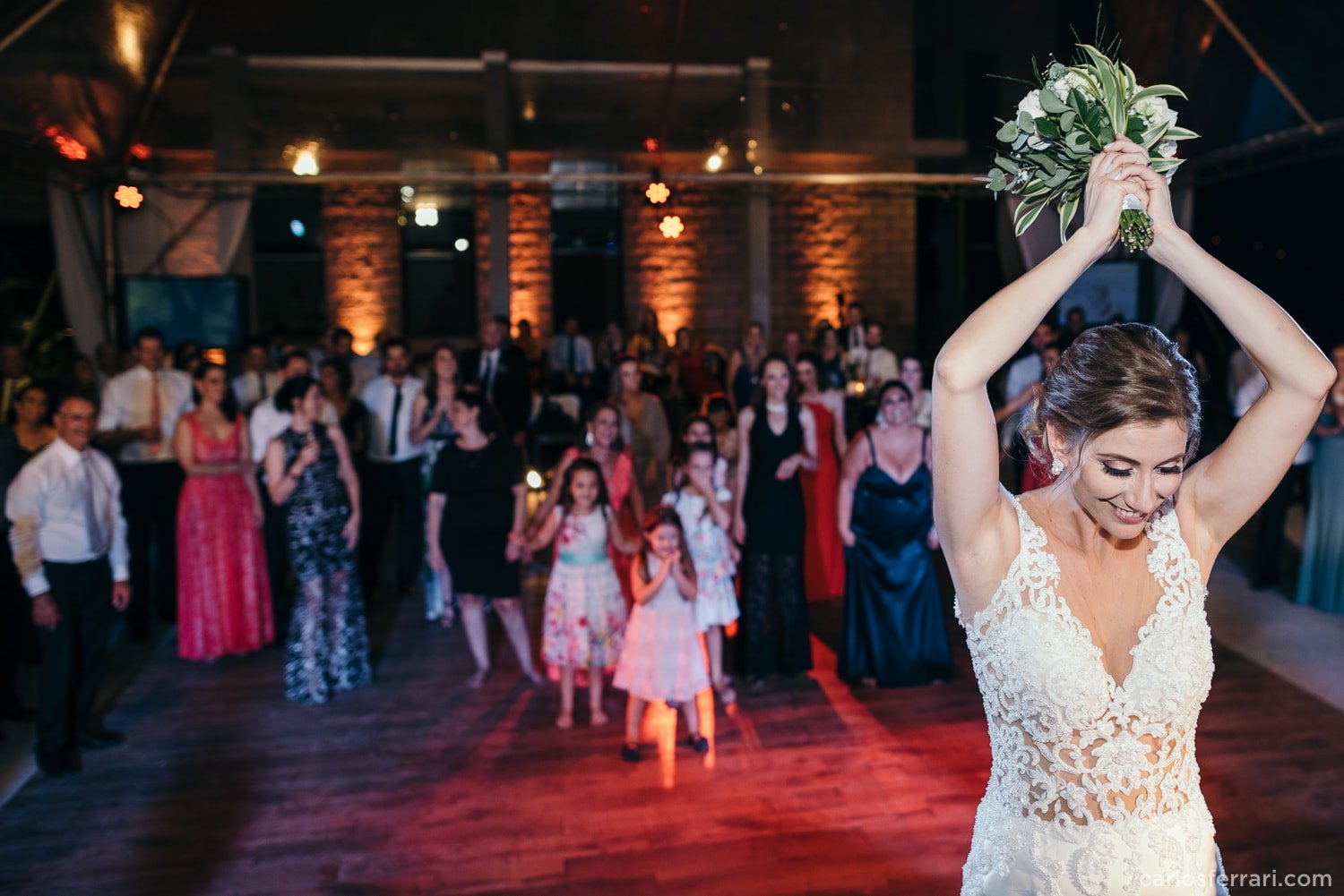 carlosferrari-fotografia-casamento-vinicola-donguerino-altofeliz-alineemarcos-fotosdiferentes-espontaneas_090