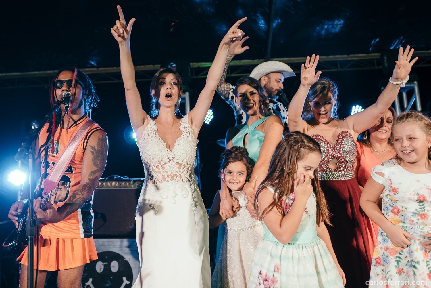 carlosferrari-fotografia-casamento-vinicola-donguerino-altofeliz-alineemarcos-fotosdiferentes-espontaneas_093