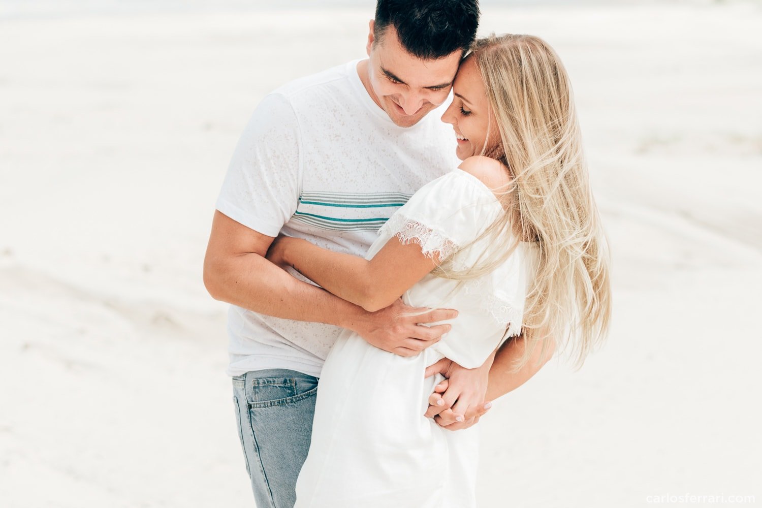 carlosferrari-fotografia-ensaio-arlivre-praiadaguaritatorres-thayserafa-fotosdiferentes-espontaneas__007