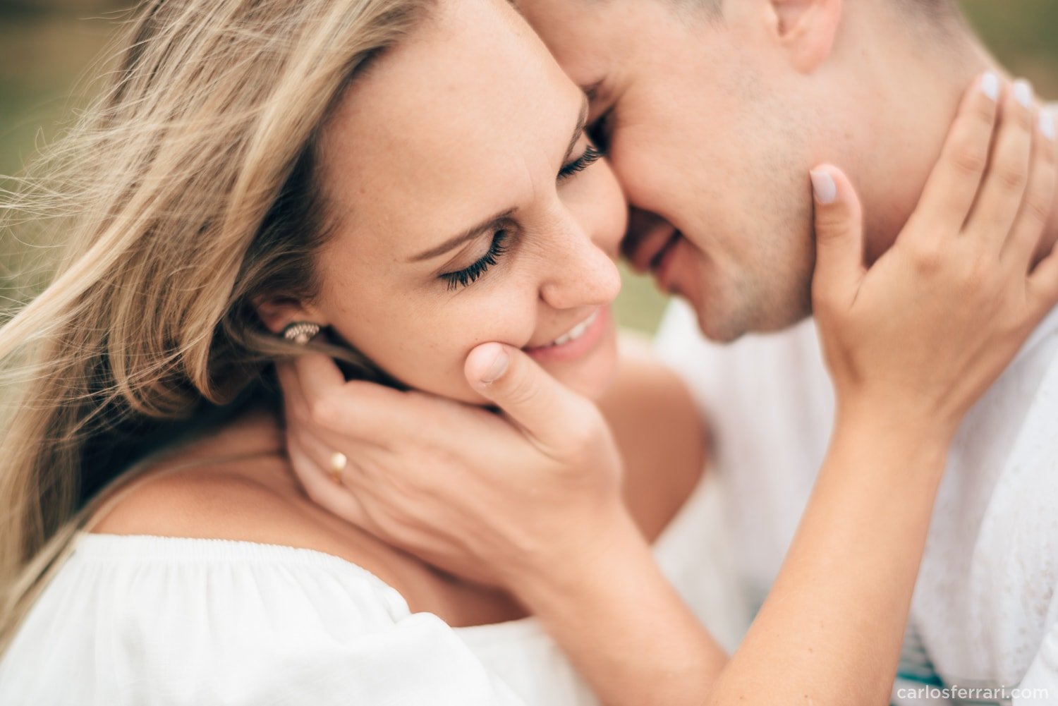 carlosferrari-fotografia-ensaio-arlivre-praiadaguaritatorres-thayserafa-fotosdiferentes-espontaneas__012