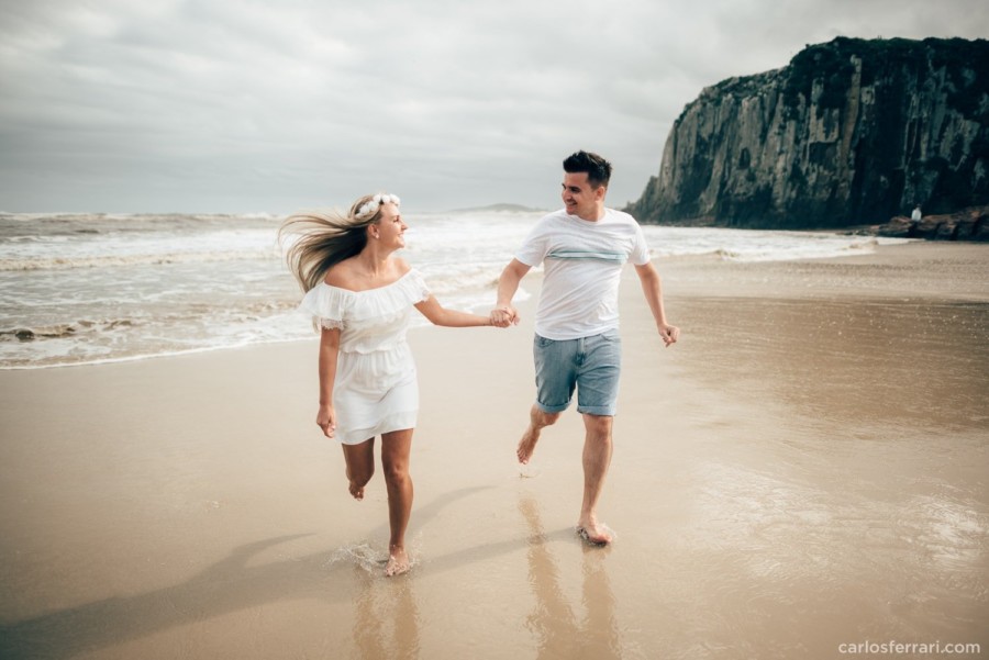 carlosferrari-fotografia-ensaio-arlivre-praiadaguaritatorres-thayserafa-fotosdiferentes-espontaneas__021