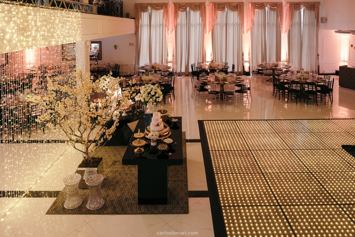 casamento-em-gramado-hotel-ritta-hopnner-case-na-serragaucha-tarsila-e-antonio-carlosferrari-fotografia_10