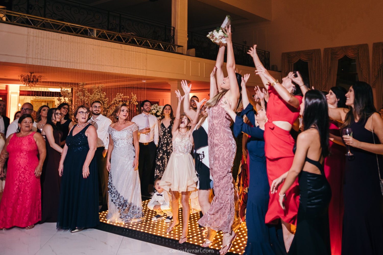 casamento-em-gramado-hotel-ritta-hopnner-case-na-serragaucha-tarsila-e-antonio-carlosferrari-fotografia_85