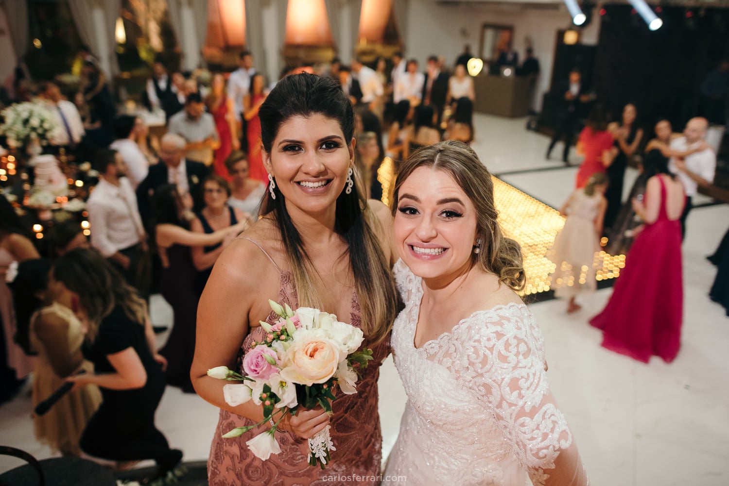 casamento-em-gramado-hotel-ritta-hopnner-case-na-serragaucha-tarsila-e-antonio-carlosferrari-fotografia_86