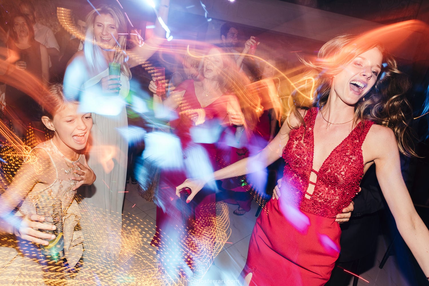 casamento-em-gramado-hotel-ritta-hopnner-case-na-serragaucha-tarsila-e-antonio-carlosferrari-fotografia_90