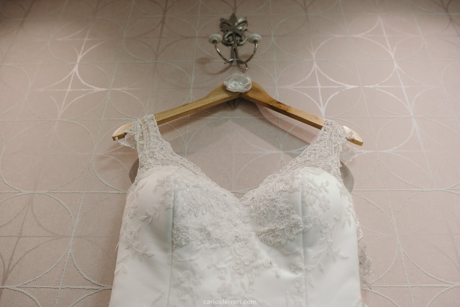 casamento-vale-dos-vinhedos-santorini-garden-bentogoncalves-serragaucha-karen-edi-carlosferrari-fotografia1