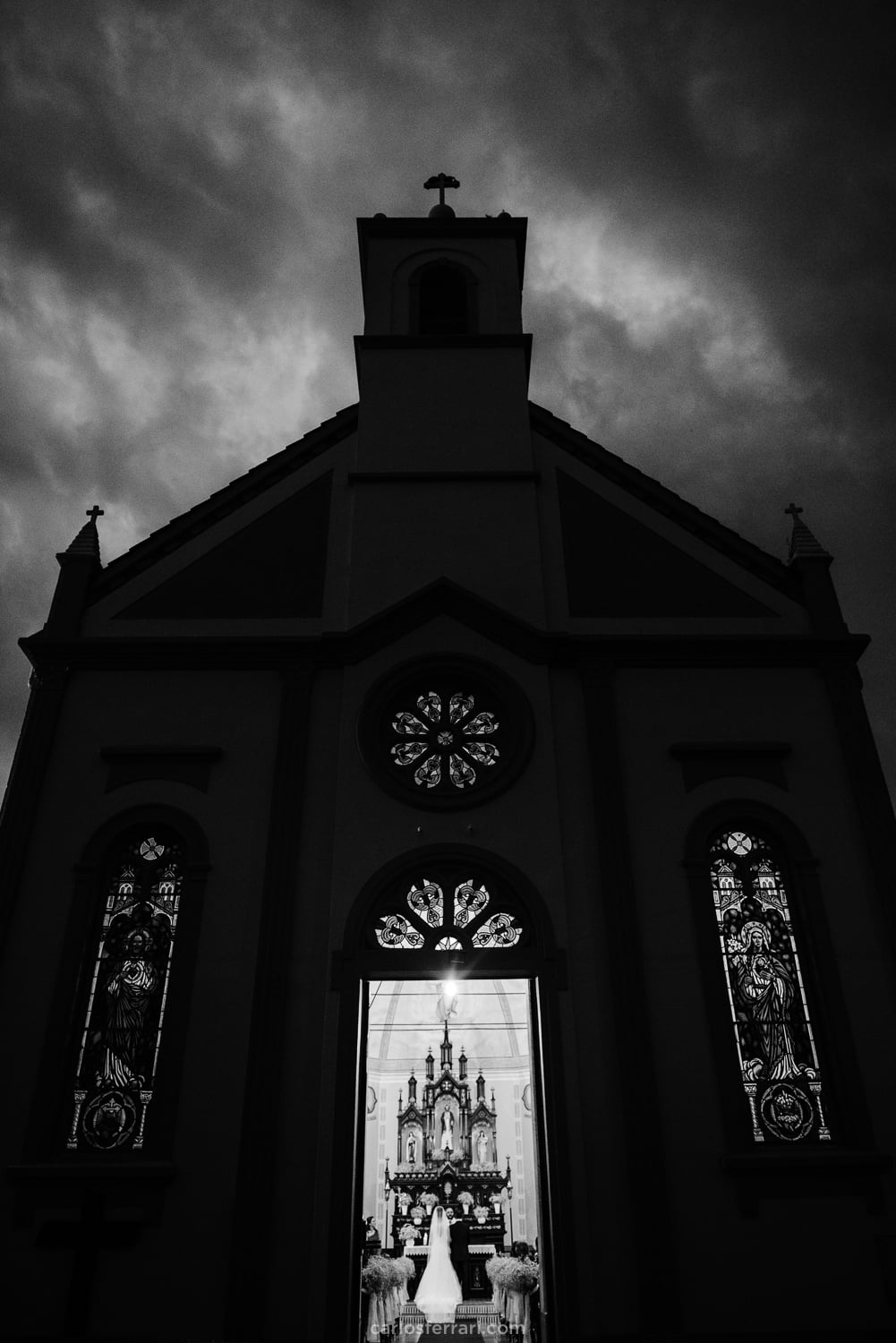 casamento-vale-dos-vinhedos-santorini-garden-bentogoncalves-serragaucha-karen-edi-carlosferrari-fotografia50