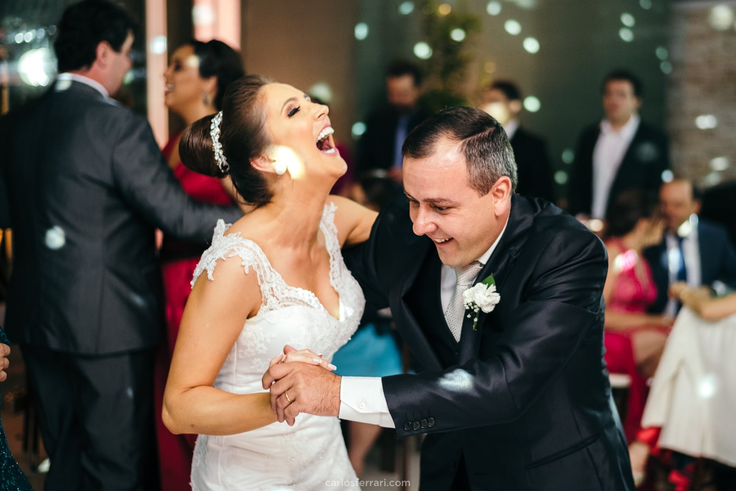 casamento-vale-dos-vinhedos-santorini-garden-bentogoncalves-serragaucha-karen-edi-carlosferrari-fotografia72