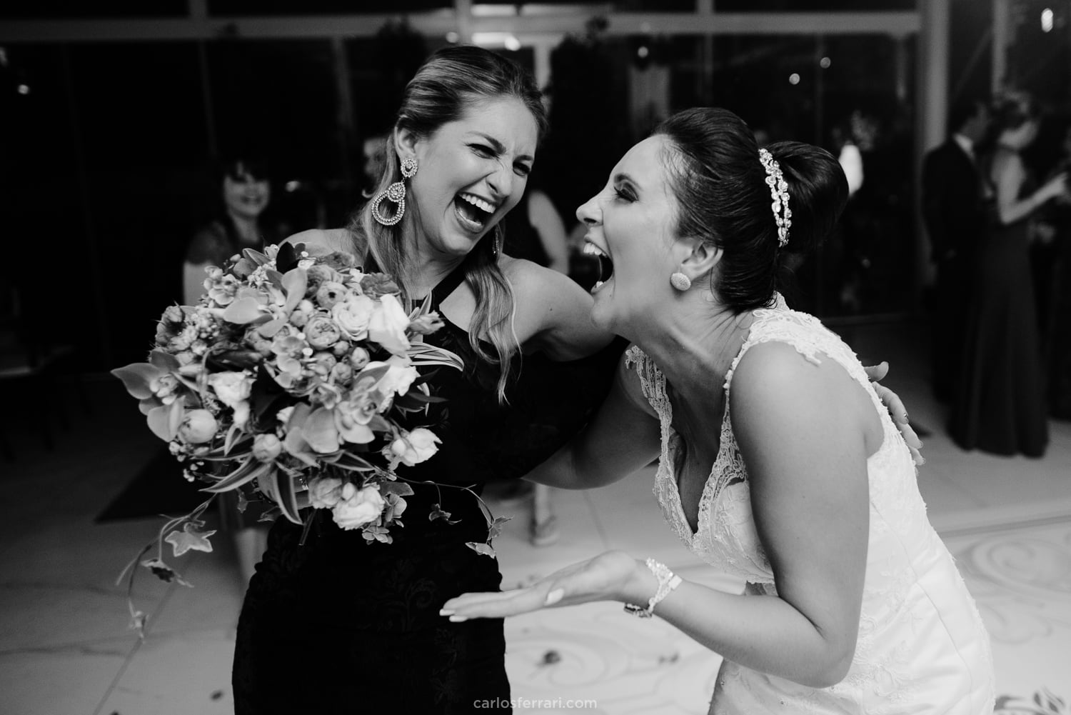 casamento-vale-dos-vinhedos-santorini-garden-bentogoncalves-serragaucha-karen-edi-carlosferrari-fotografia79