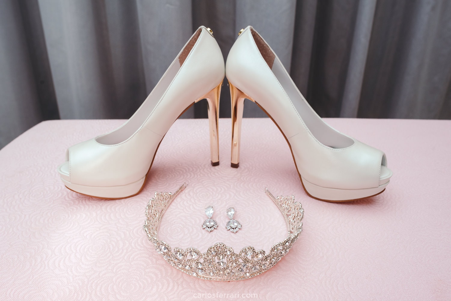 carlosferrari-fotografia-casamento-ao-ar-livre-serragaucha-brunaemateus-fotosdiferentes-espontaneas_19