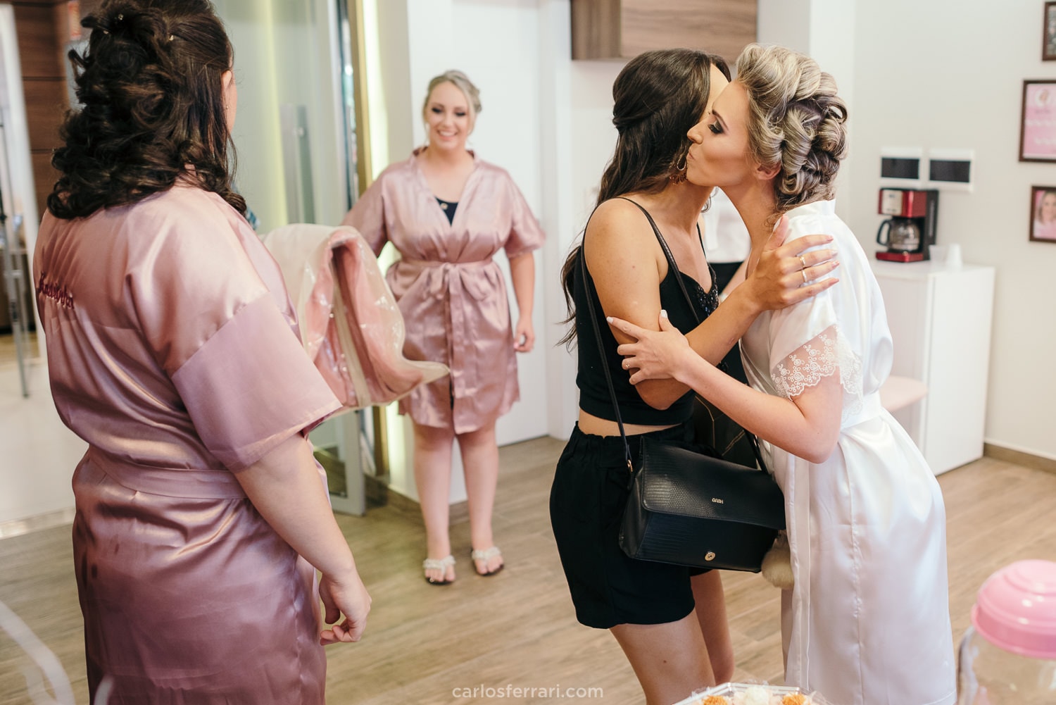 carlosferrari-fotografia-casamento-ao-ar-livre-serragaucha-brunaemateus-fotosdiferentes-espontaneas_24