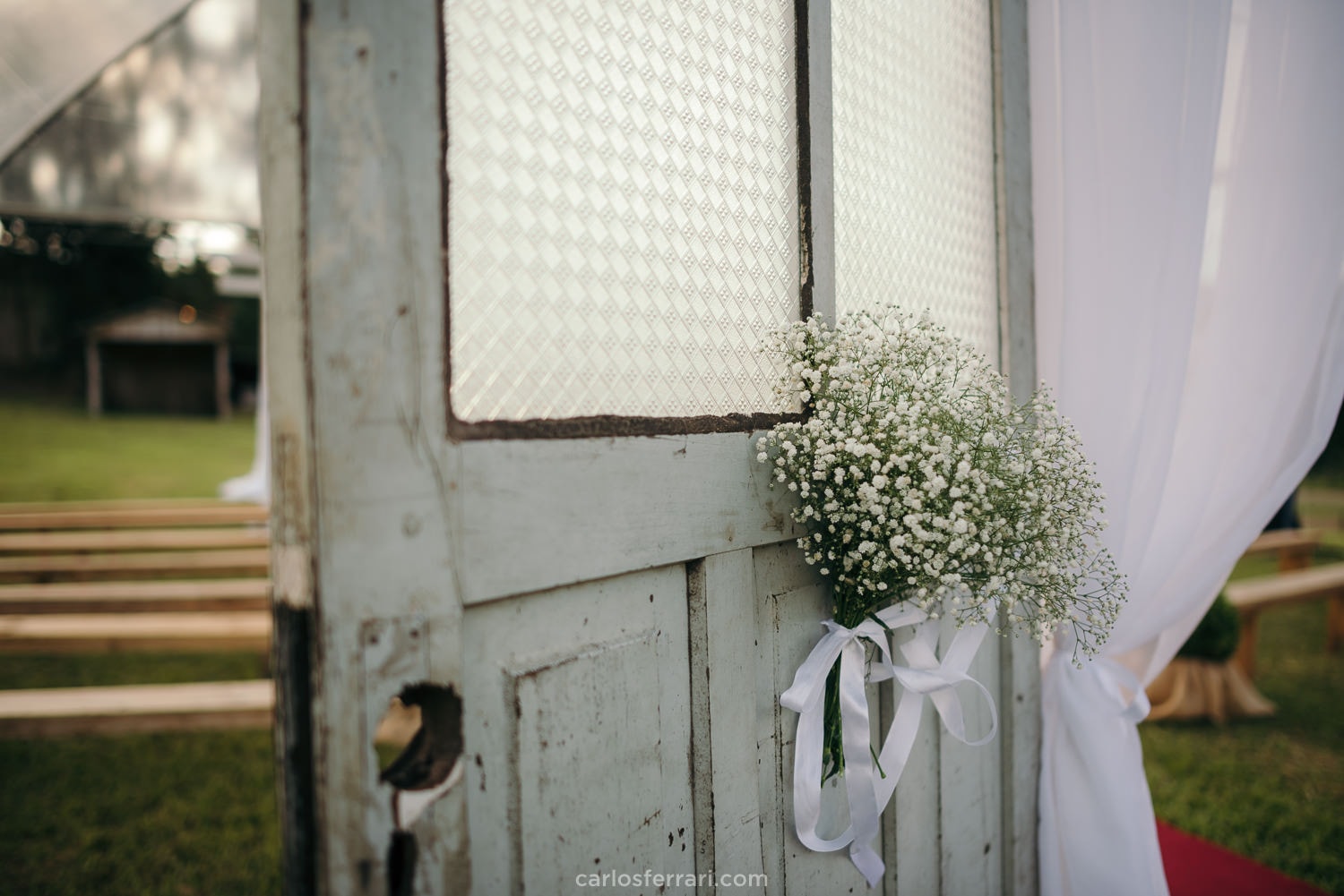 carlosferrari-fotografia-casamento-ao-ar-livre-serragaucha-brunaemateus-fotosdiferentes-espontaneas_32