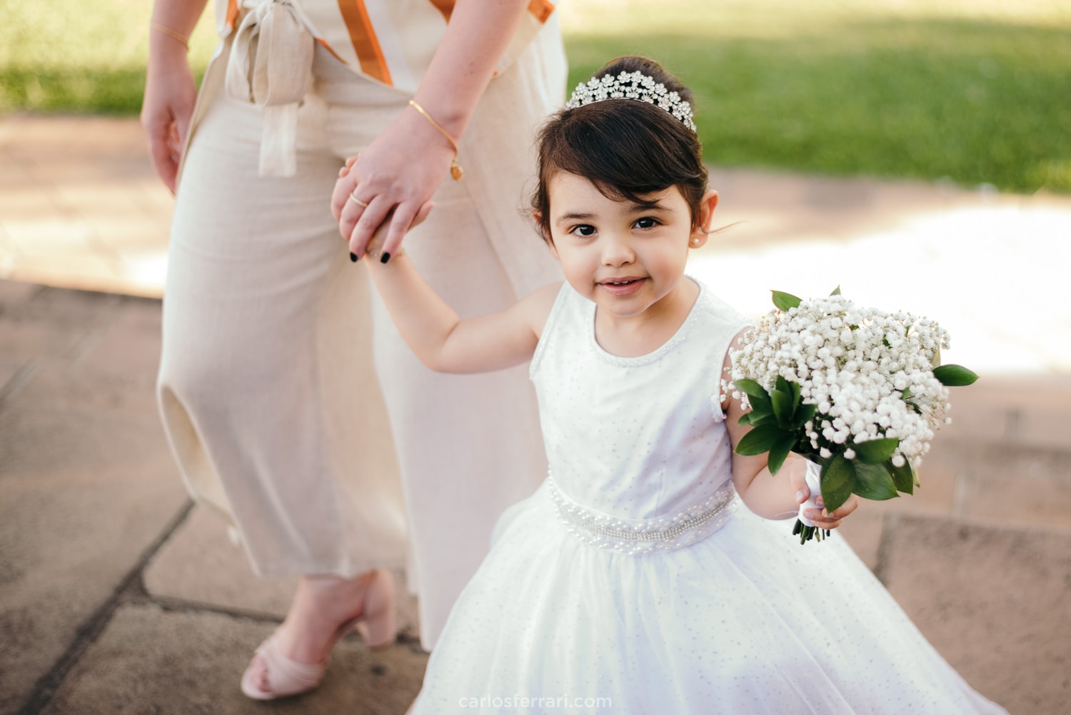 carlosferrari-fotografia-casamento-graci-e-charles-gremio-pratense-nova-prata_40