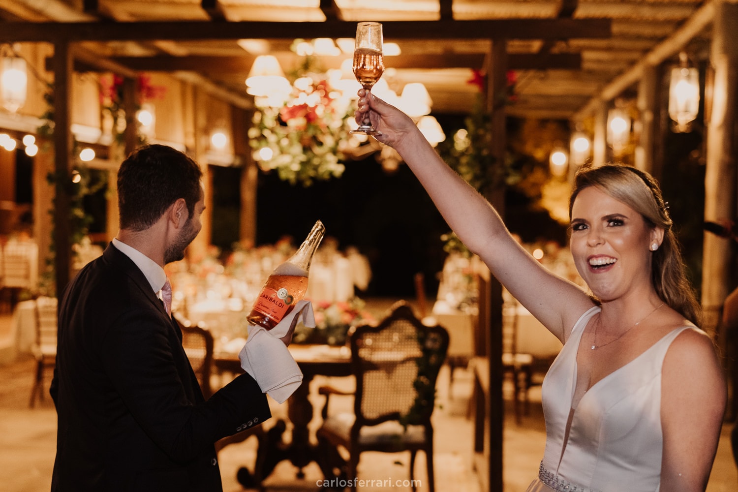 carlosferrari-fotografia-casamento-ao-ar-livre-pousada-villa-tuiuty-daniel-e-marina-bento-goncalves-serra-gaucha-vale-dos-vinhedos-rs_204