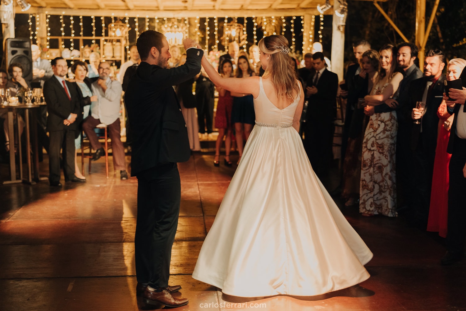 carlosferrari-fotografia-casamento-ao-ar-livre-pousada-villa-tuiuty-daniel-e-marina-bento-goncalves-serra-gaucha-vale-dos-vinhedos-rs_210