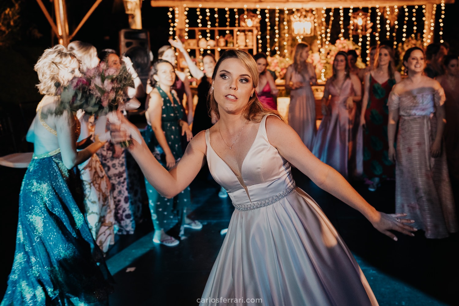 carlosferrari-fotografia-casamento-ao-ar-livre-pousada-villa-tuiuty-daniel-e-marina-bento-goncalves-serra-gaucha-vale-dos-vinhedos-rs_238