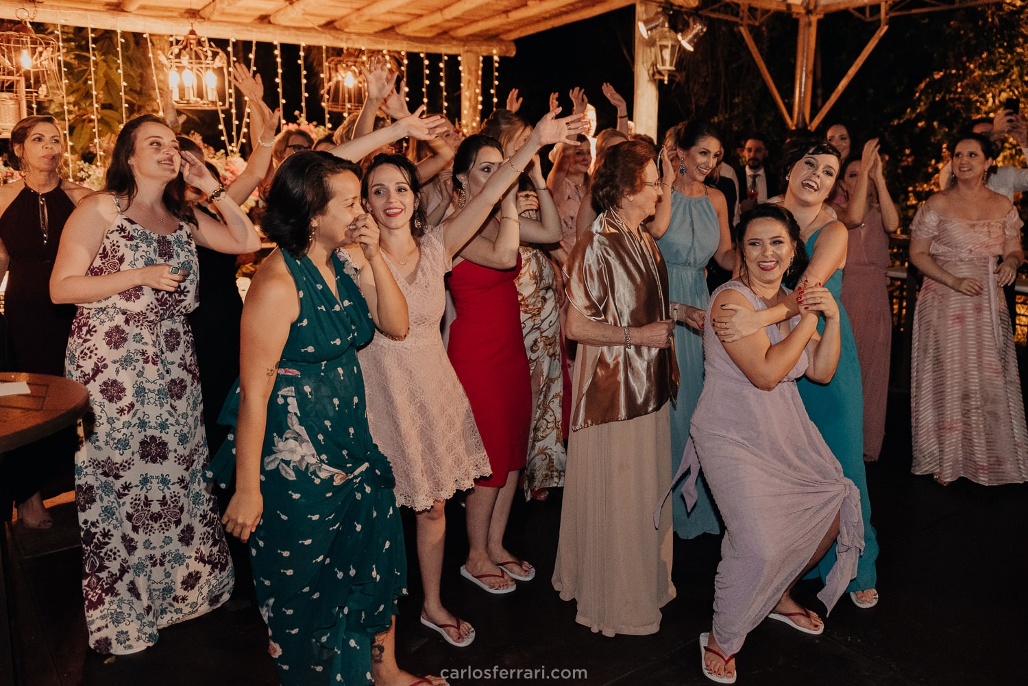 carlosferrari-fotografia-casamento-ao-ar-livre-pousada-villa-tuiuty-daniel-e-marina-bento-goncalves-serra-gaucha-vale-dos-vinhedos-rs_239