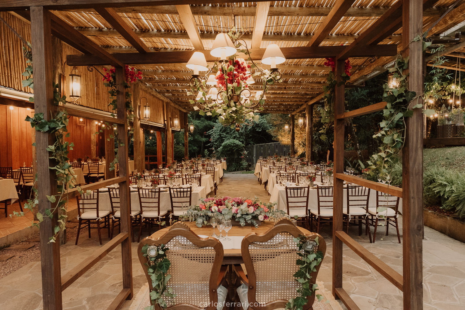 carlosferrari-fotografia-casamento-ao-ar-livre-pousada-villa-tuiuty-daniel-e-marina-bento-goncalves-serra-gaucha-vale-dos-vinhedos-rs_36